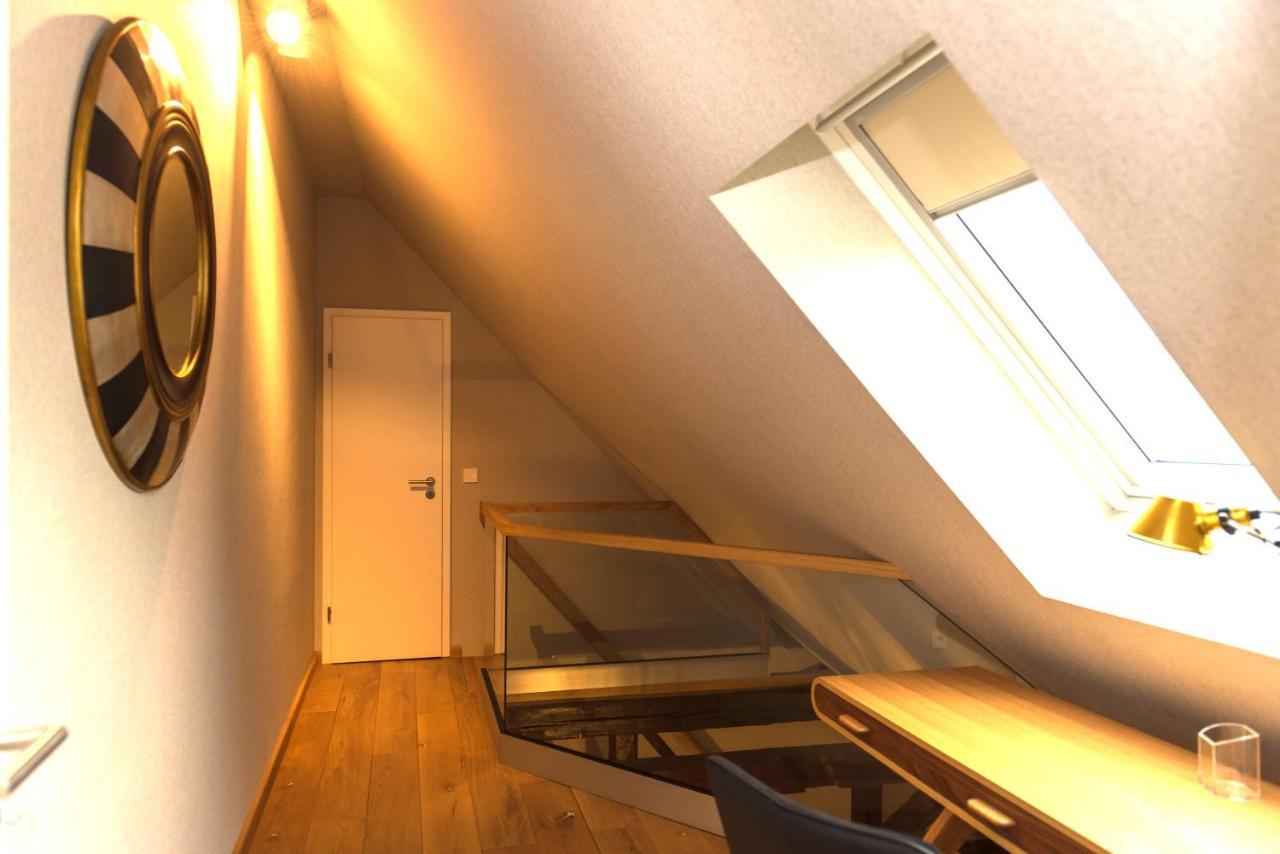 Apartmenthaus Am Dom Junior Suite Mit Parkplatz Τσβικάου Εξωτερικό φωτογραφία
