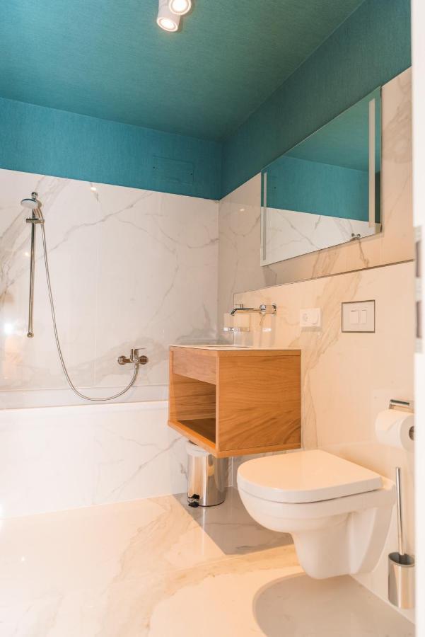 Apartmenthaus Am Dom Junior Suite Mit Parkplatz Τσβικάου Εξωτερικό φωτογραφία