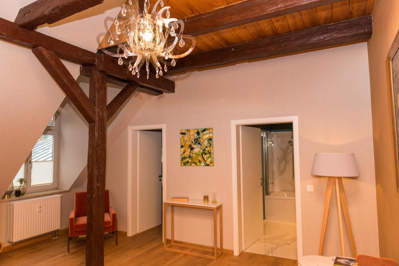 Apartmenthaus Am Dom Junior Suite Mit Parkplatz Τσβικάου Εξωτερικό φωτογραφία