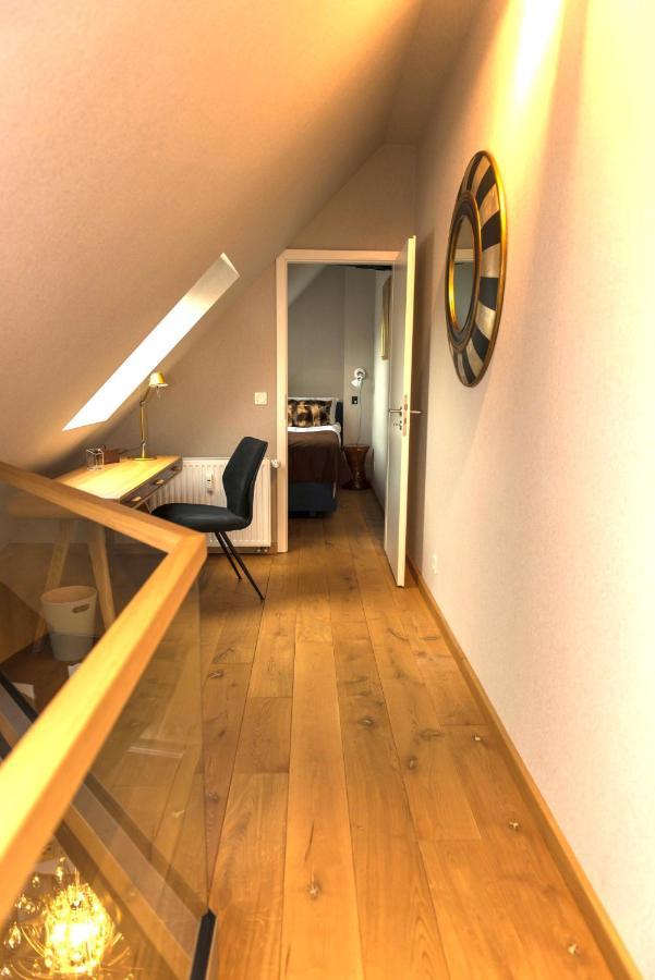 Apartmenthaus Am Dom Junior Suite Mit Parkplatz Τσβικάου Εξωτερικό φωτογραφία