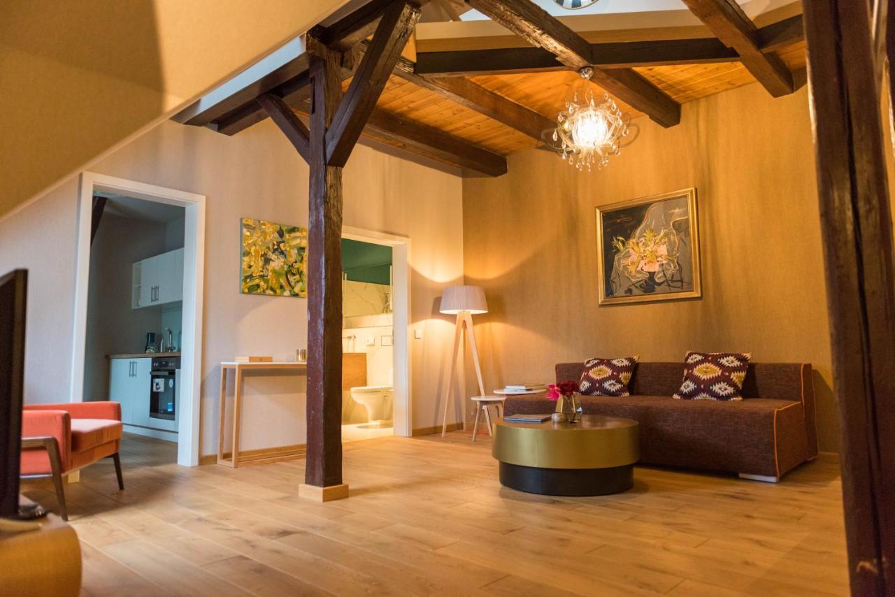 Apartmenthaus Am Dom Junior Suite Mit Parkplatz Τσβικάου Εξωτερικό φωτογραφία
