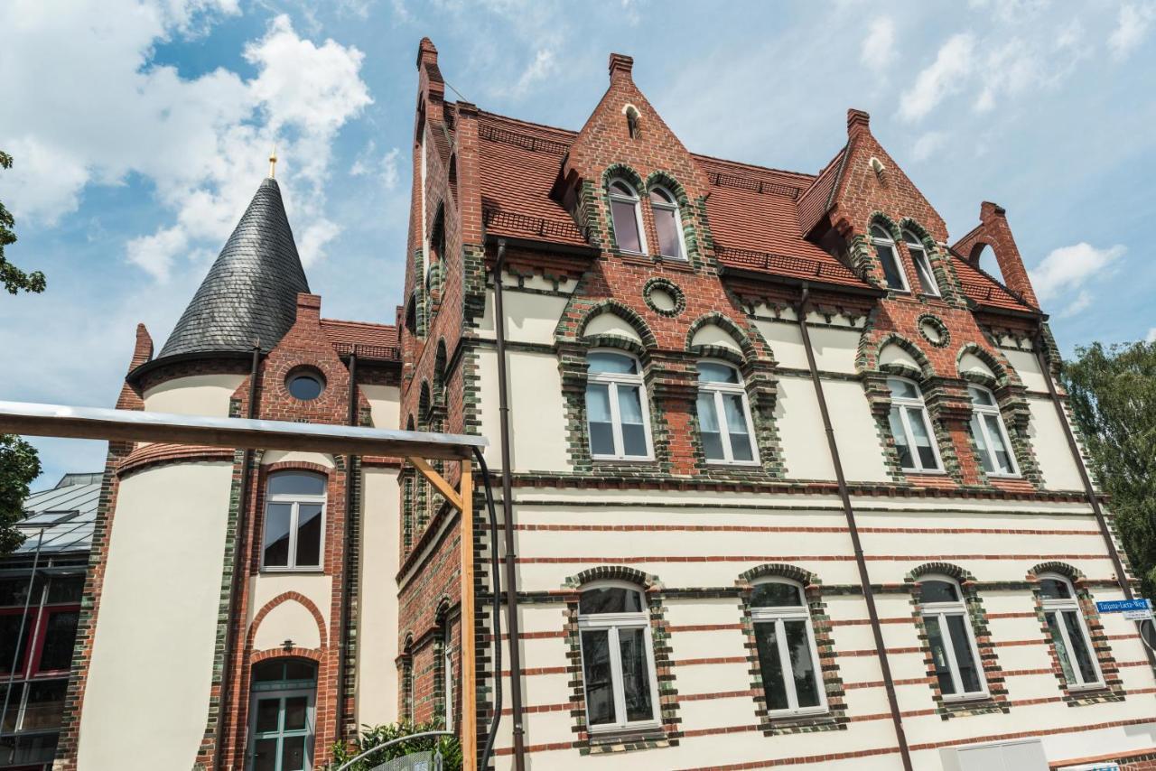 Apartmenthaus Am Dom Junior Suite Mit Parkplatz Τσβικάου Εξωτερικό φωτογραφία