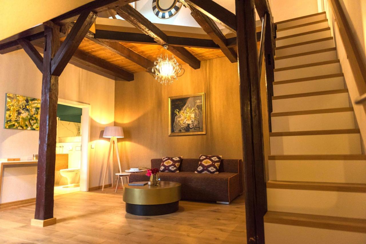 Apartmenthaus Am Dom Junior Suite Mit Parkplatz Τσβικάου Εξωτερικό φωτογραφία